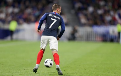 尊皇国际动态-久保建英当选周最佳阵容